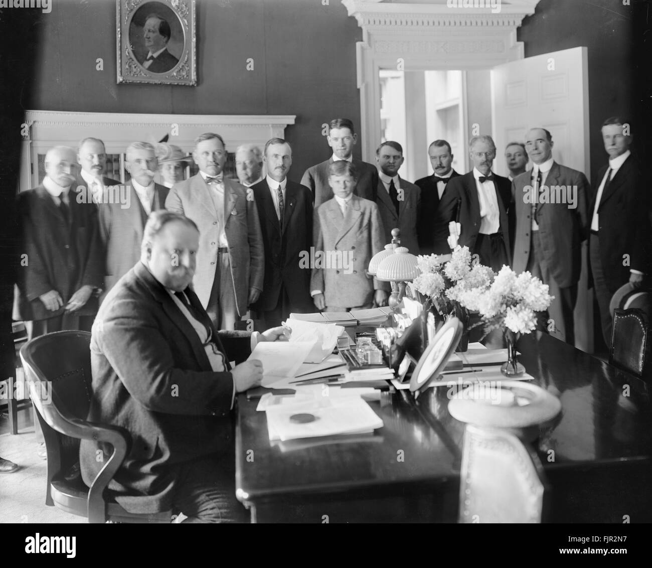 U.S. President William Howard Taft signing Arizona Statehood Bill, Washington DC, USA, Harris & Ewing, February 14, 1912 Stock Photo