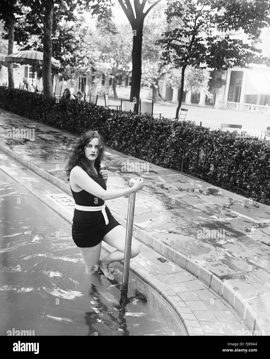 Young Woman at Swimming Pool, Chevy Chase, Maryland, USA, circa 1928 Stock Photo