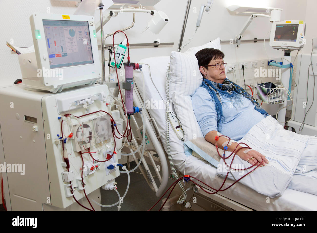 Dialysis patient hi res stock photography and images Alamy