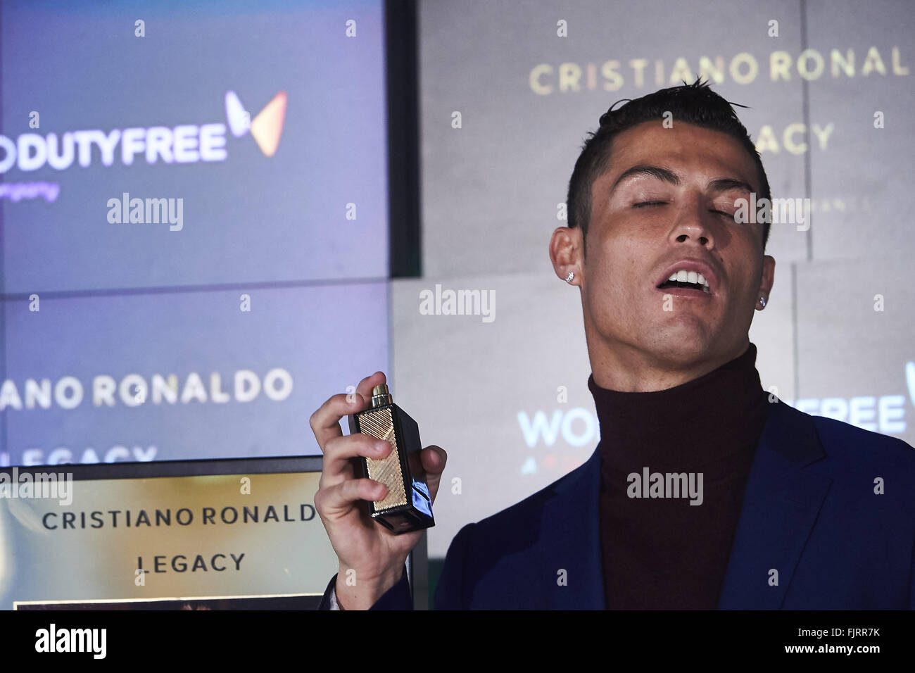 B/R Football on X: Cristiano Ronaldo presents his new fragrance, the  'Cristiano Ronaldo Legacy' in Madrid today.  / X