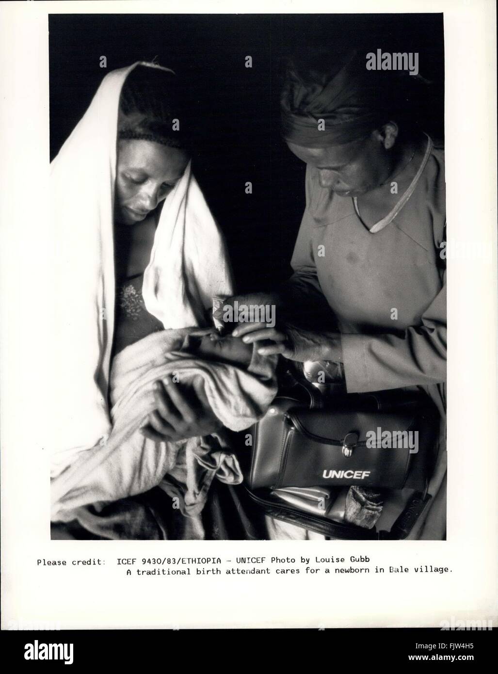 Traditional birth attendant hires stock photography and images Alamy