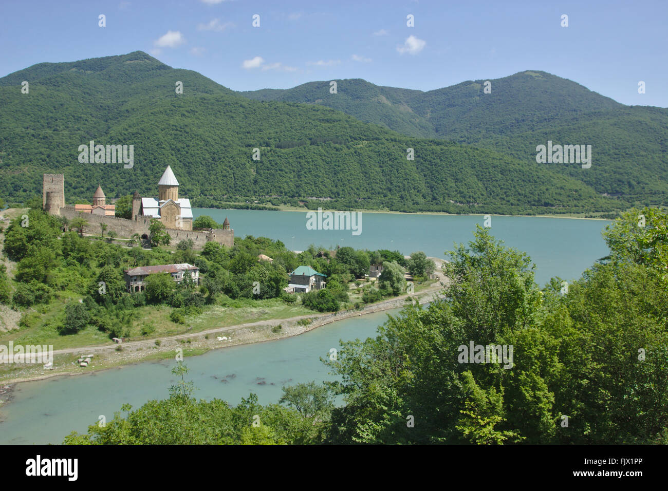 Ananuri fortress and Assumption Church on the Zhinvali Reservoir, Georgia Stock Photo