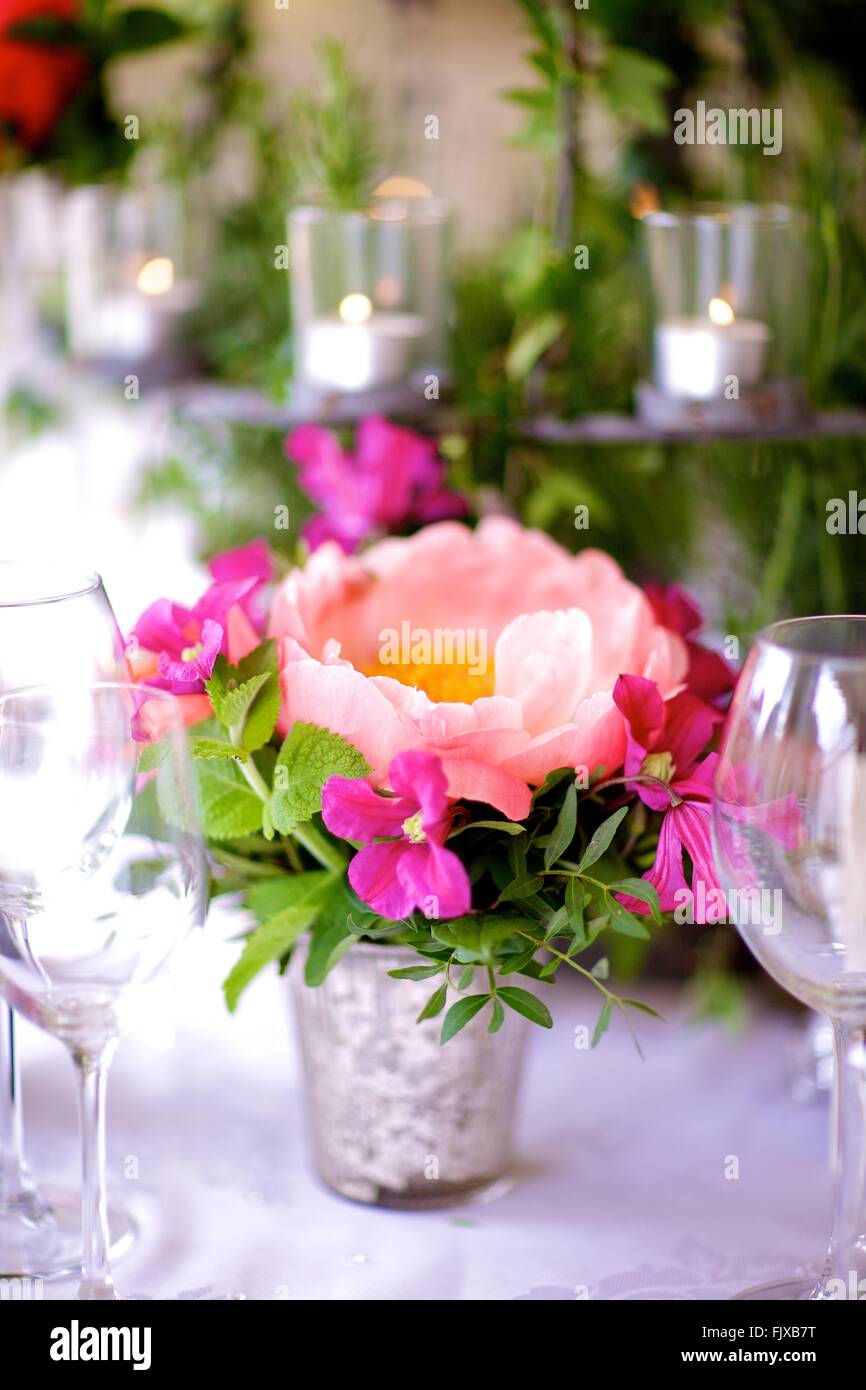 Wedding, Event, Banquet or special occasion table decoration and flowers, silver pot Stock Photo