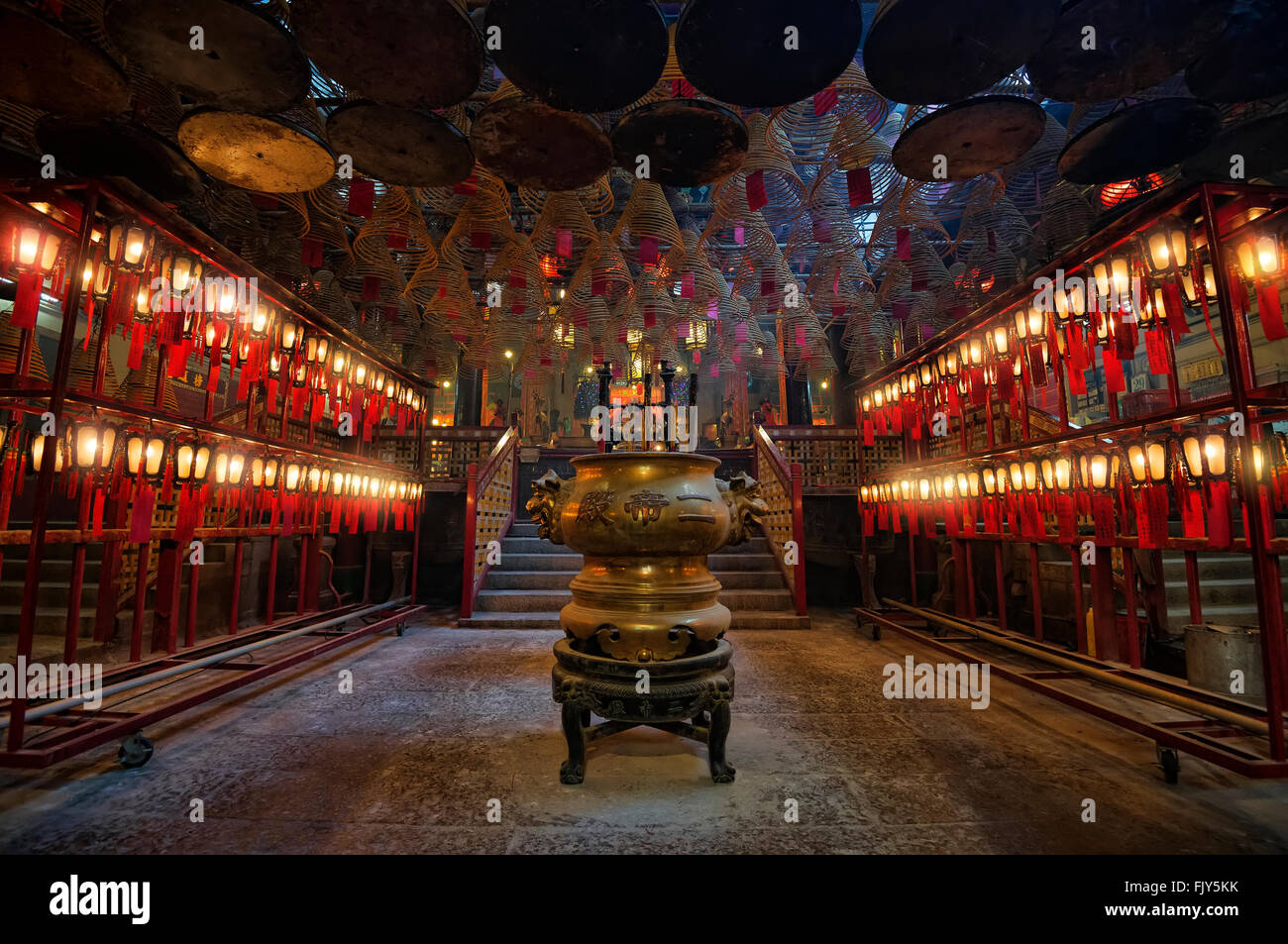Interior Of The Famous Man Mo Temple Hong Kong China Stock Photo Alamy interior-of-the-famous-man-mo-temple-hong-kong-china-stock-photo-alamy