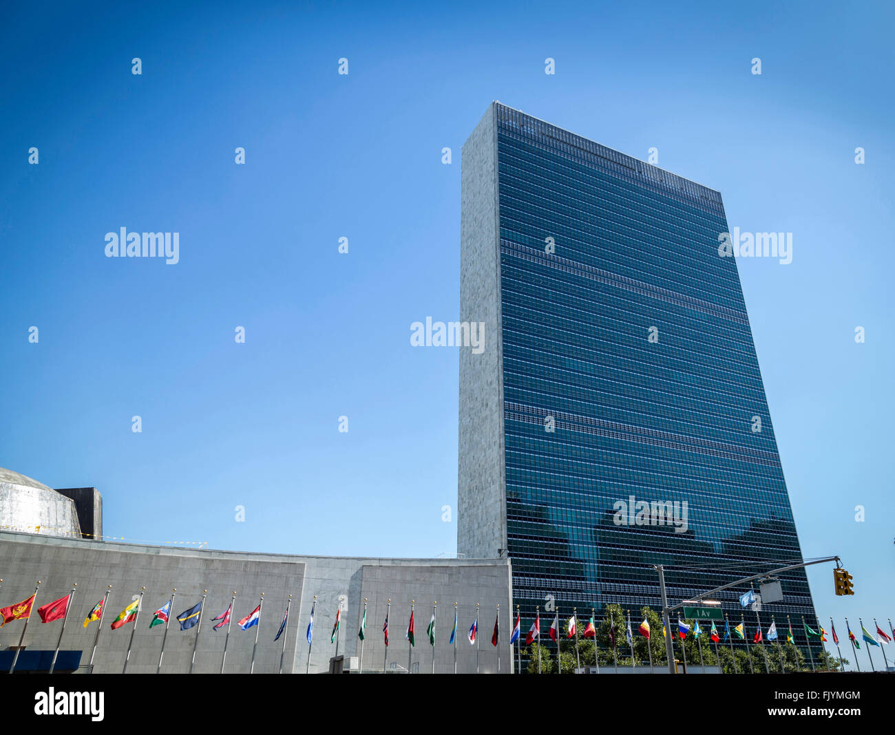 The United Nations Secretariat and General Assembly buildings by Wallace Harrison and Le Corbusier following the 2011 Stock Photo