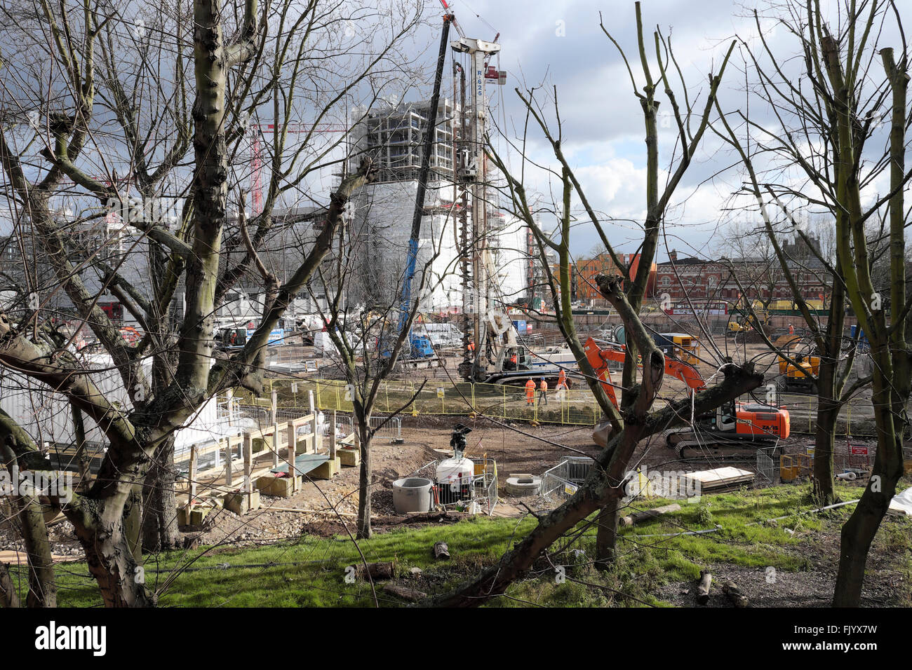 'Elephant Park'  housing construction on Heygate Estate redevelopment site at Elephant and Castle  London SE17   KATHY DEWITT Stock Photo