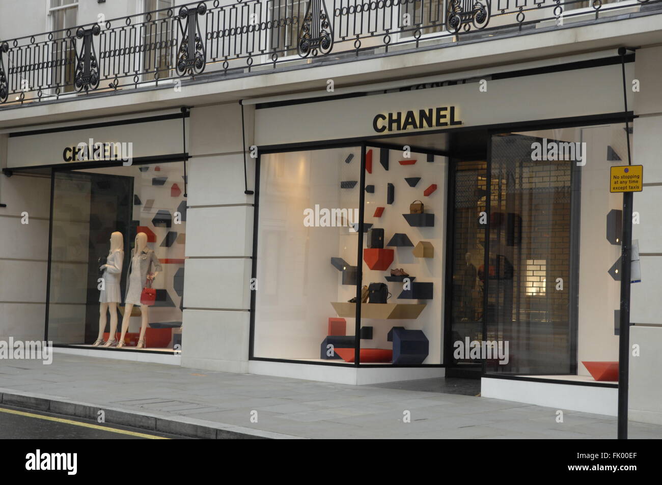 Chanel Showroom Shop Entrance in New Bond Street London UK Stock Photo ...