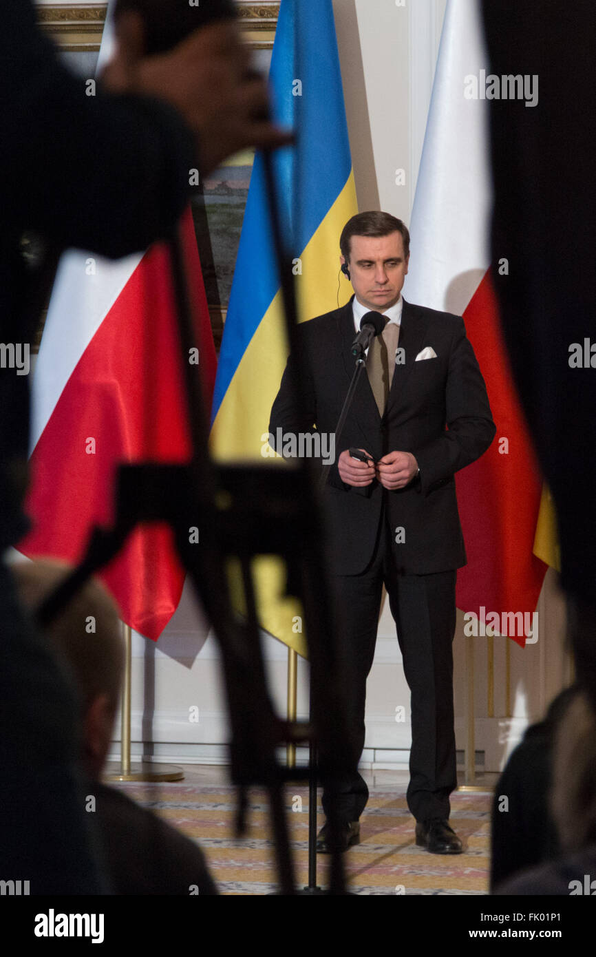 Deputy of Head of Presidential Administration of Ukraine, Kostiantyn Yelisieiev during a press conference after meeting of the Consultative Committee of Poland and Ukraine. (Photo by Mateusz Wlodarczyk / Pacific Press) Stock Photo