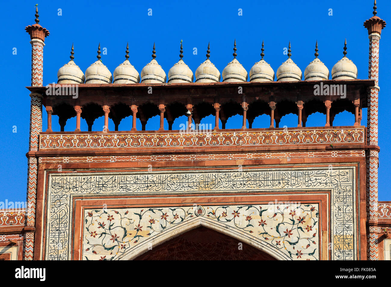 Red Fort in front of the Taj Mahal, UNESCO World Heritage Site, Agra,Uttar Pradesh, India, Asia Stock Photo