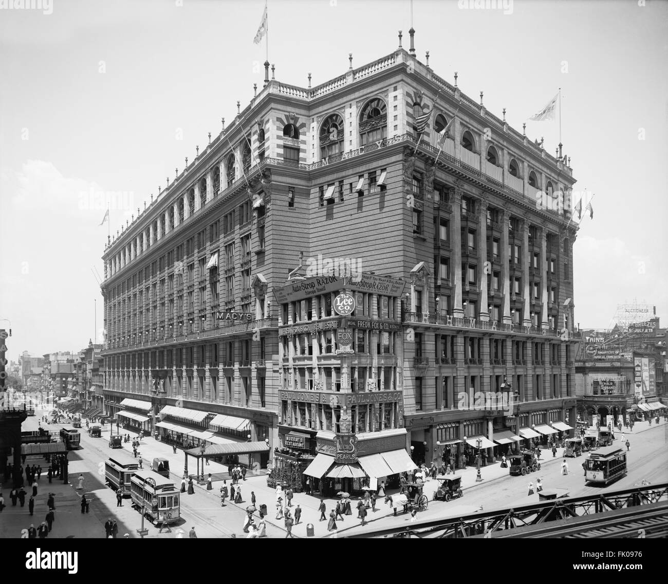 H w company Black and White Stock Photos & Images - Alamy