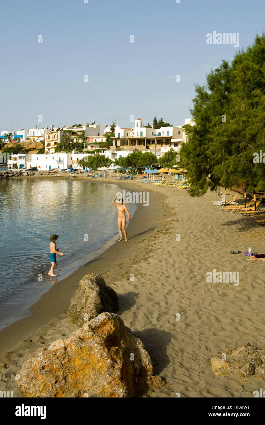 Griechenland, Kreta, Makrigialos, Blick auf den Badeort und den Sandstrand Stock Photo