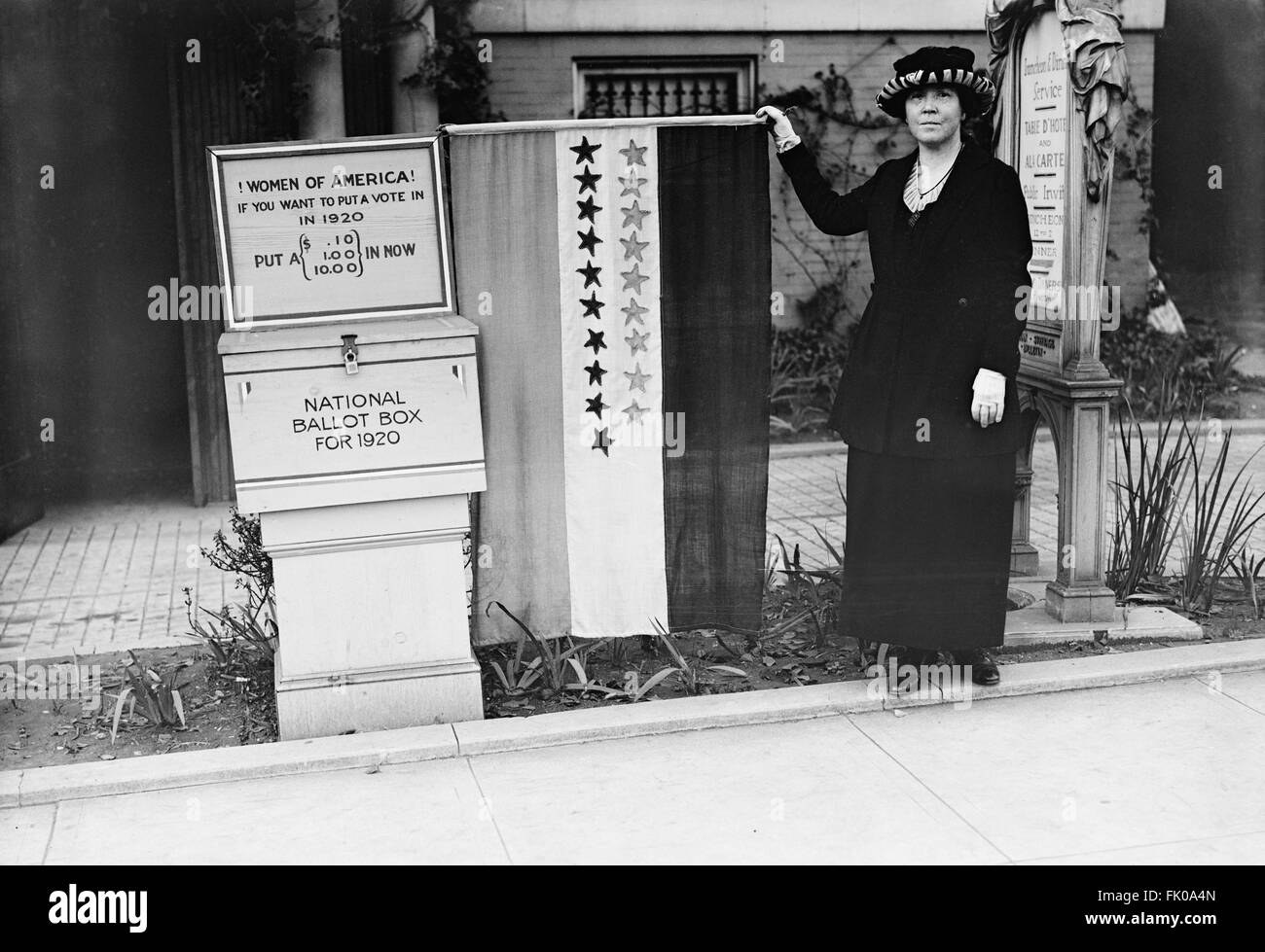 Woman raising money for Women's Suffrage Movement, USA, Harris & Ewing, 1920 Stock Photo