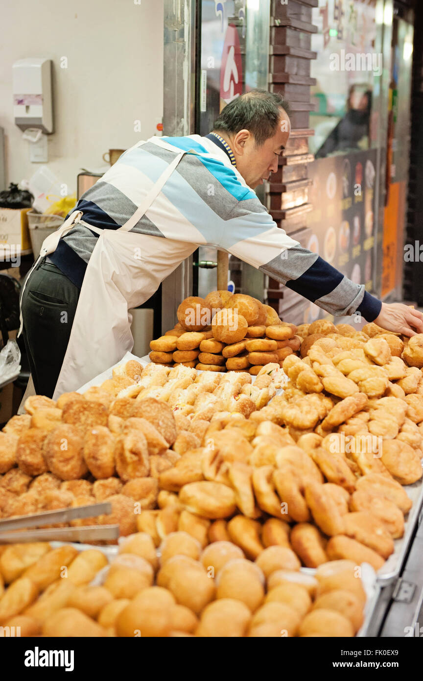 Korean store hires stock photography and images Alamy