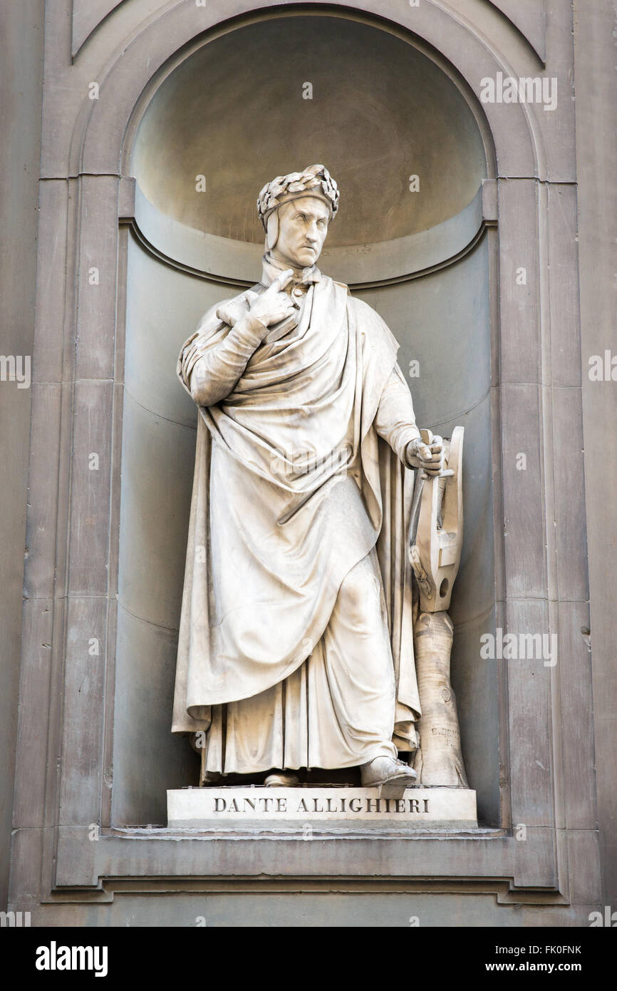 Statue of the poet and writer Dante Alighieri outside of the Uffizi Gallery in Florence, Italy. Stock Photo