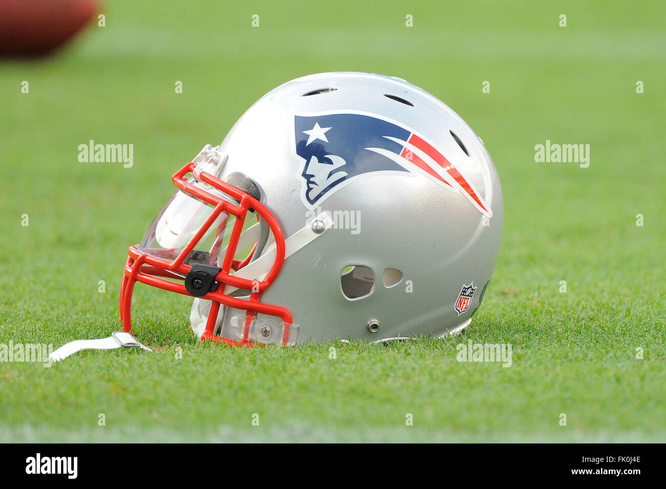 New england patriots helmet hires stock photography and images Alamy