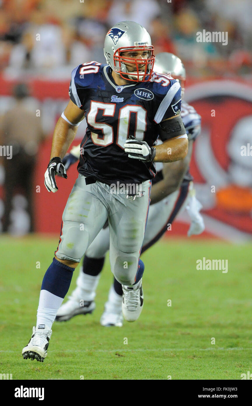 Rob ninkovich patriots hi-res stock photography and images - Alamy