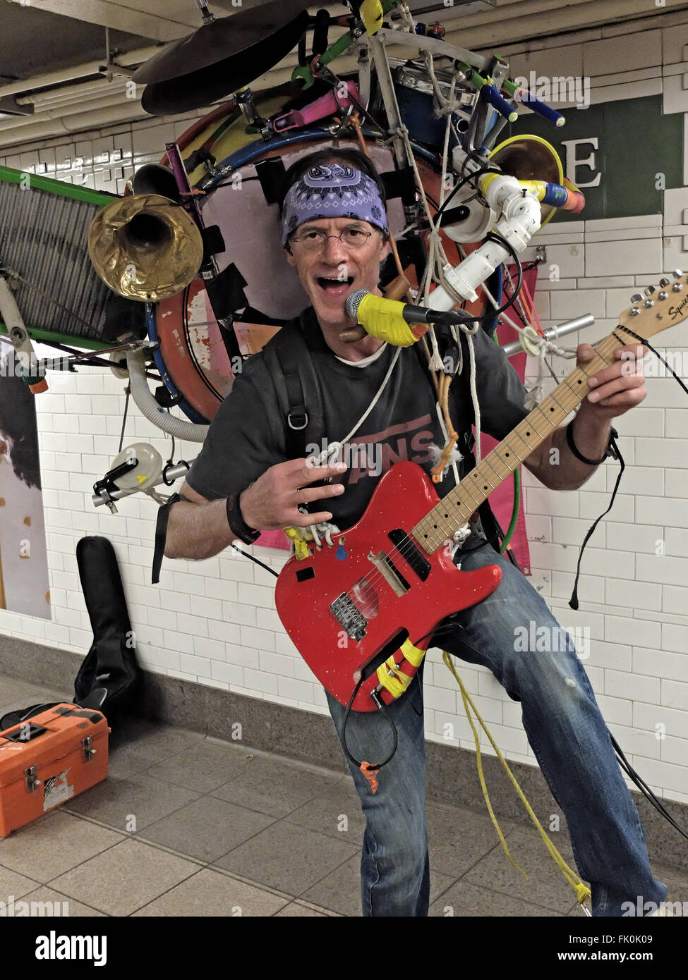 One-man band performer Jeffrey Masin performing at the Union Square subway station in Manhattan, New York City. Stock Photo