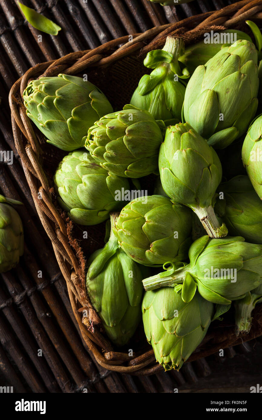 Raw Organic Green Baby Artichokes Ready to Eat Stock Photo Alamy