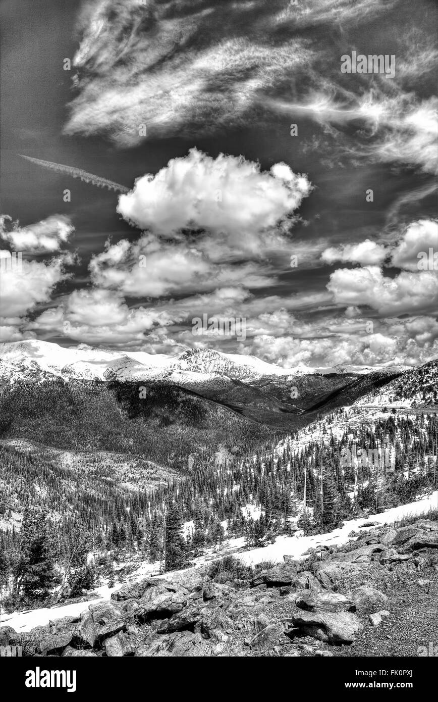 Rocky mountain Black and White Stock Photos & Images - Alamy