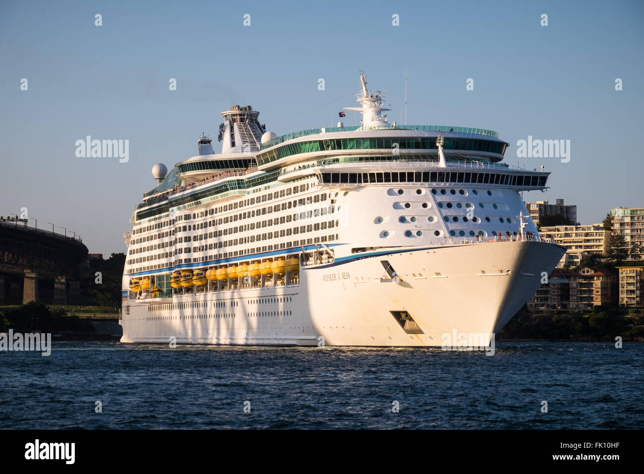 Royal Caribbean cruise liner, Voyager of the Seas, departs Sydney Harbour Stock Photo