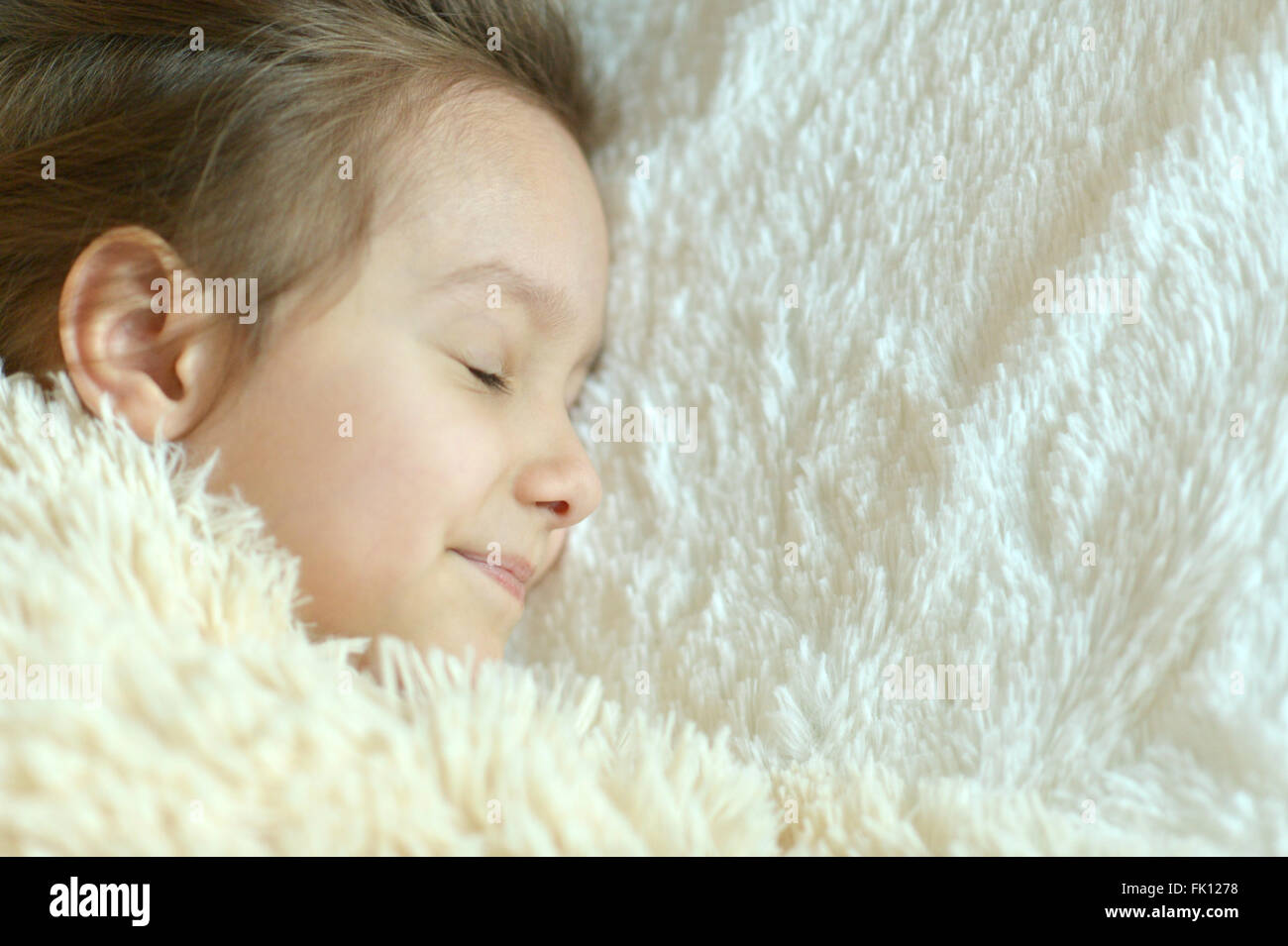 Portrait of a little girl Stock Photo - Alamy
