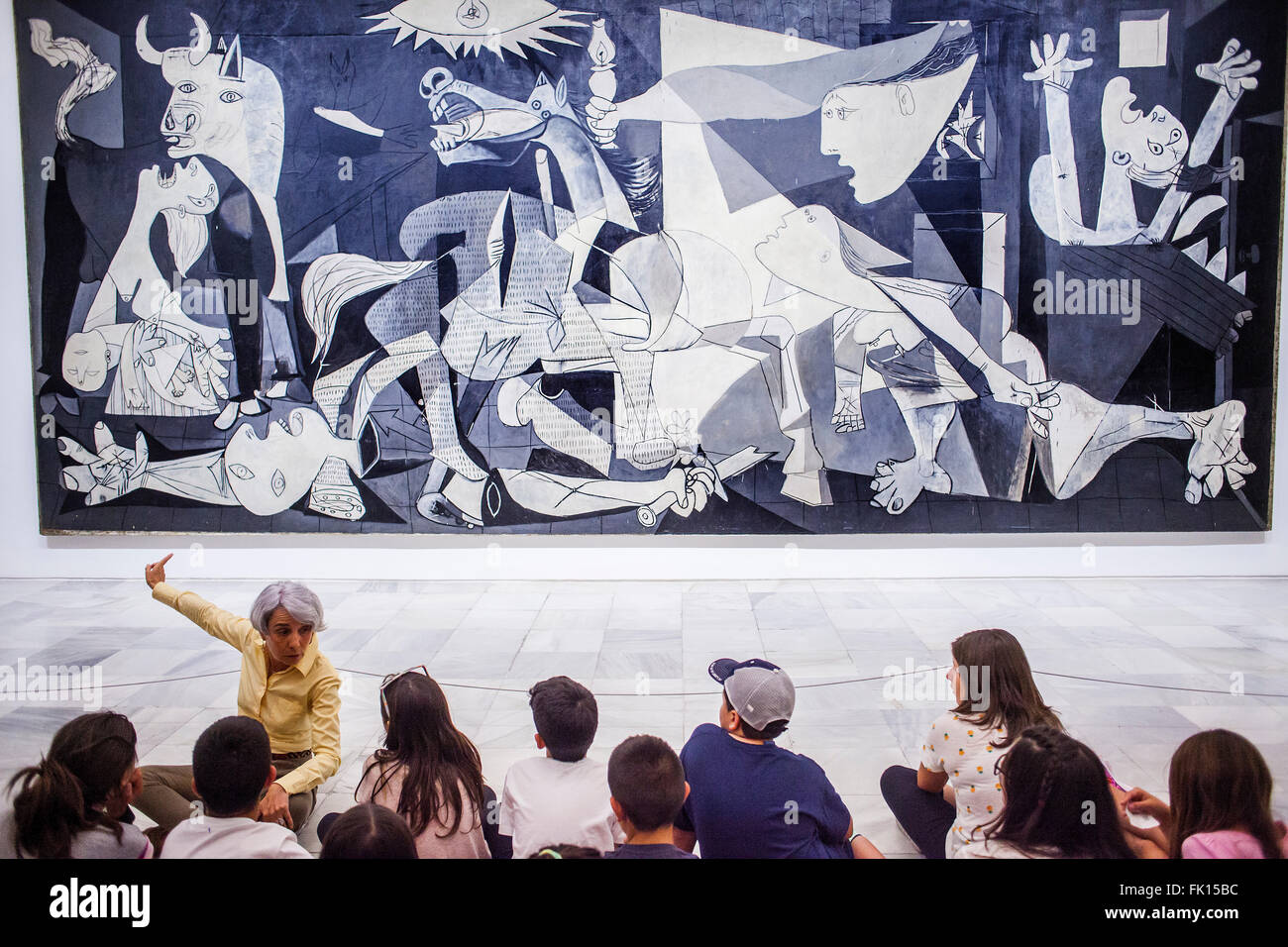 Picasso Guernica Hi res Stock Photography And Images Alamy