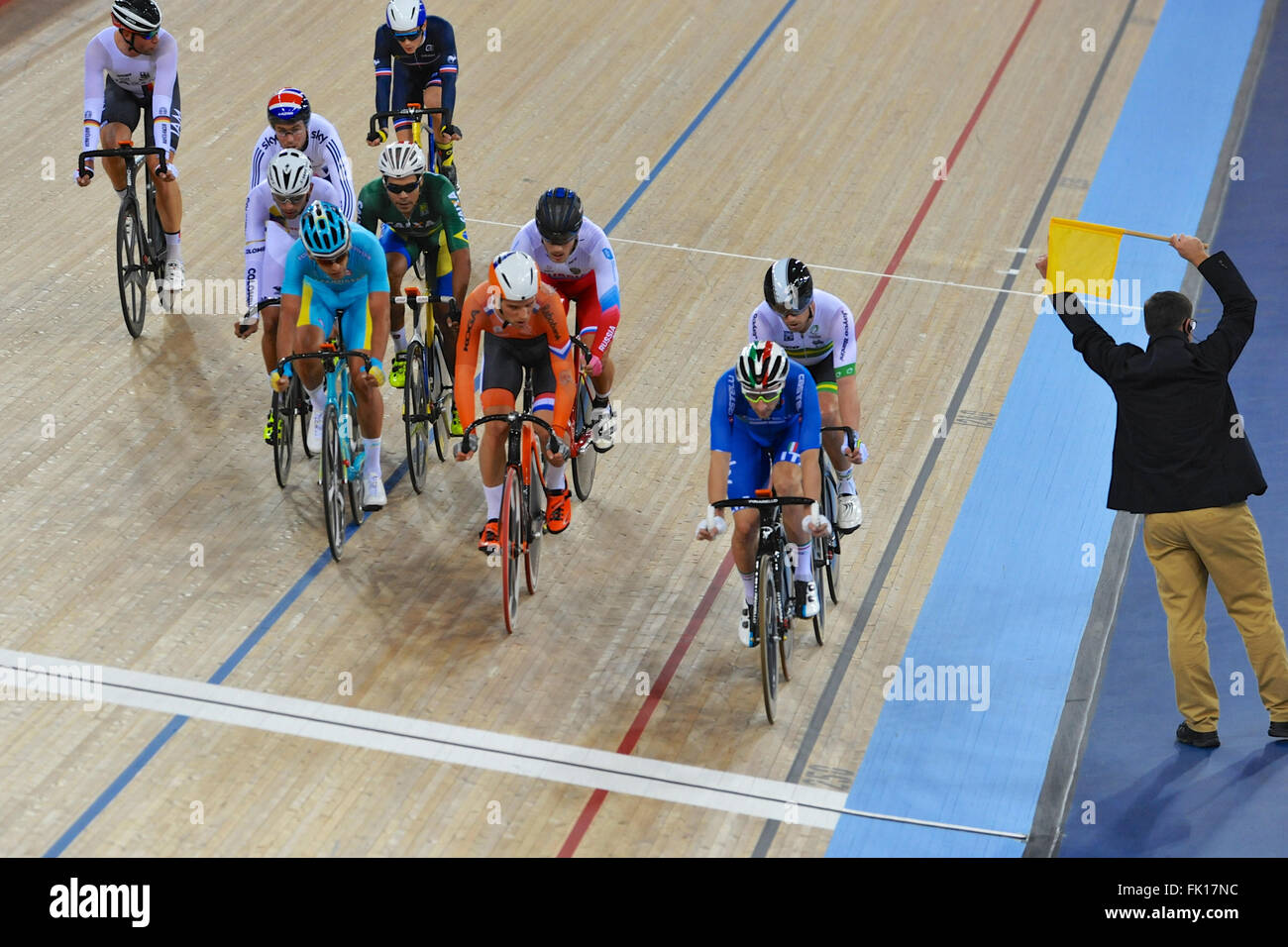Mens elimination race hires stock photography and images Alamy