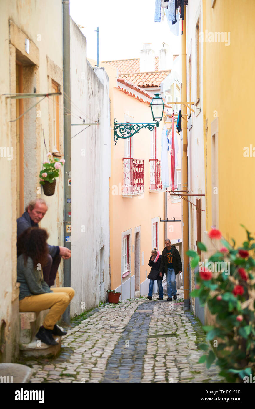 Narrow street lisbon portugal hi-res stock photography and images - Alamy
