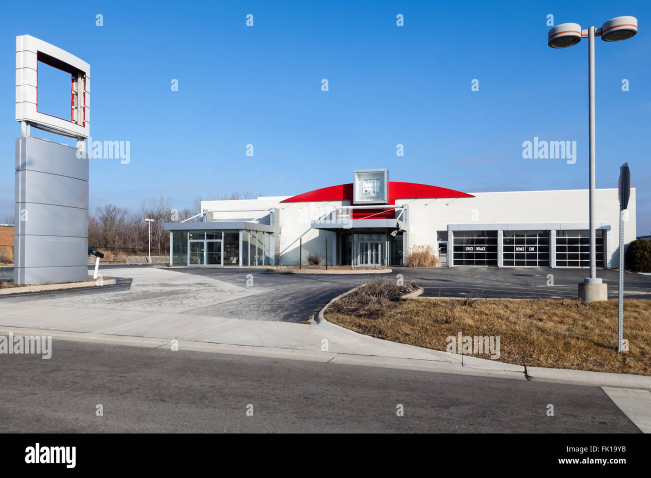 Car dealership out of business closed and abandoned. Was formerly