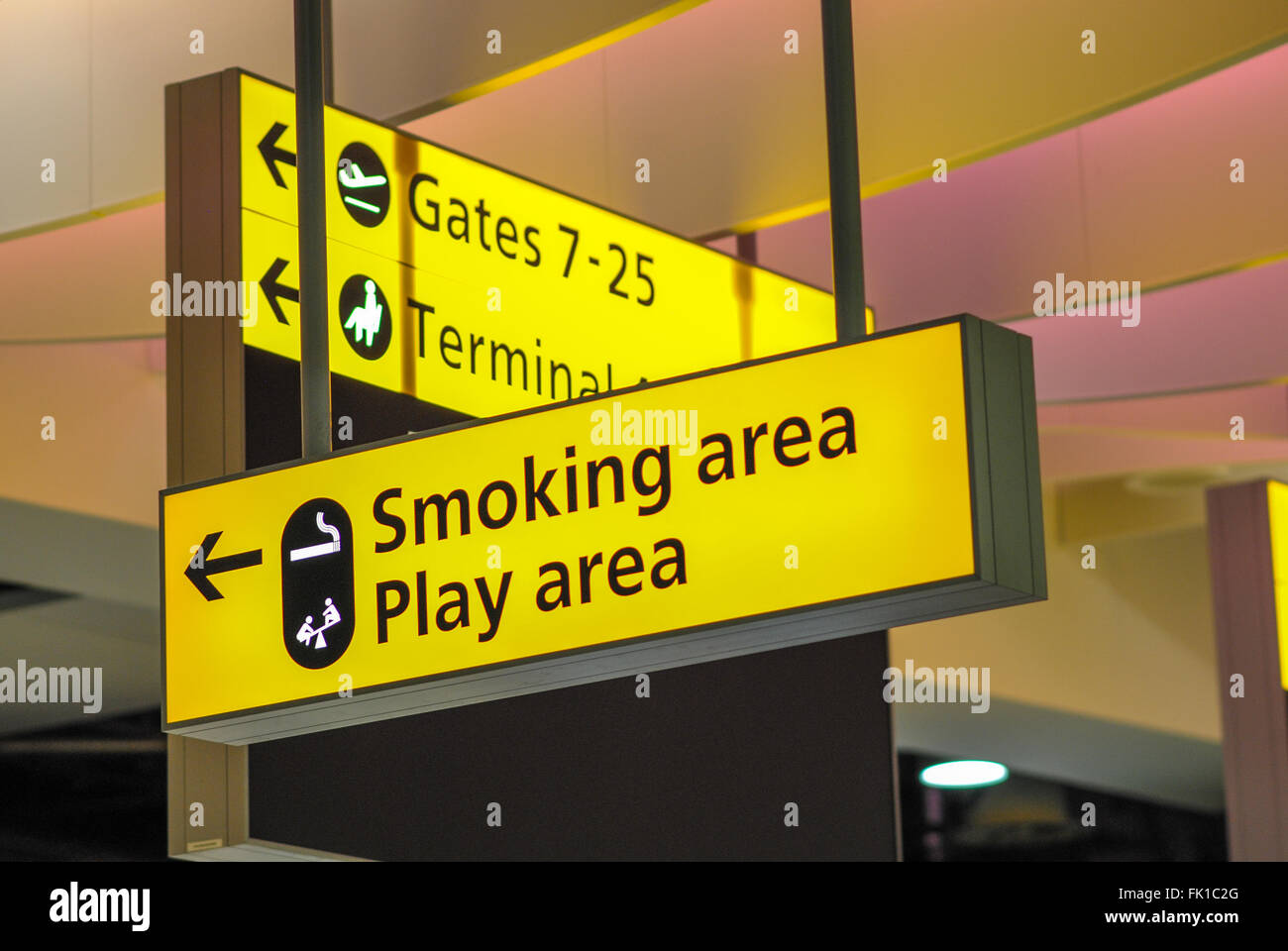 Smoking area sign Heathrow airport London Stock Photo Alamy