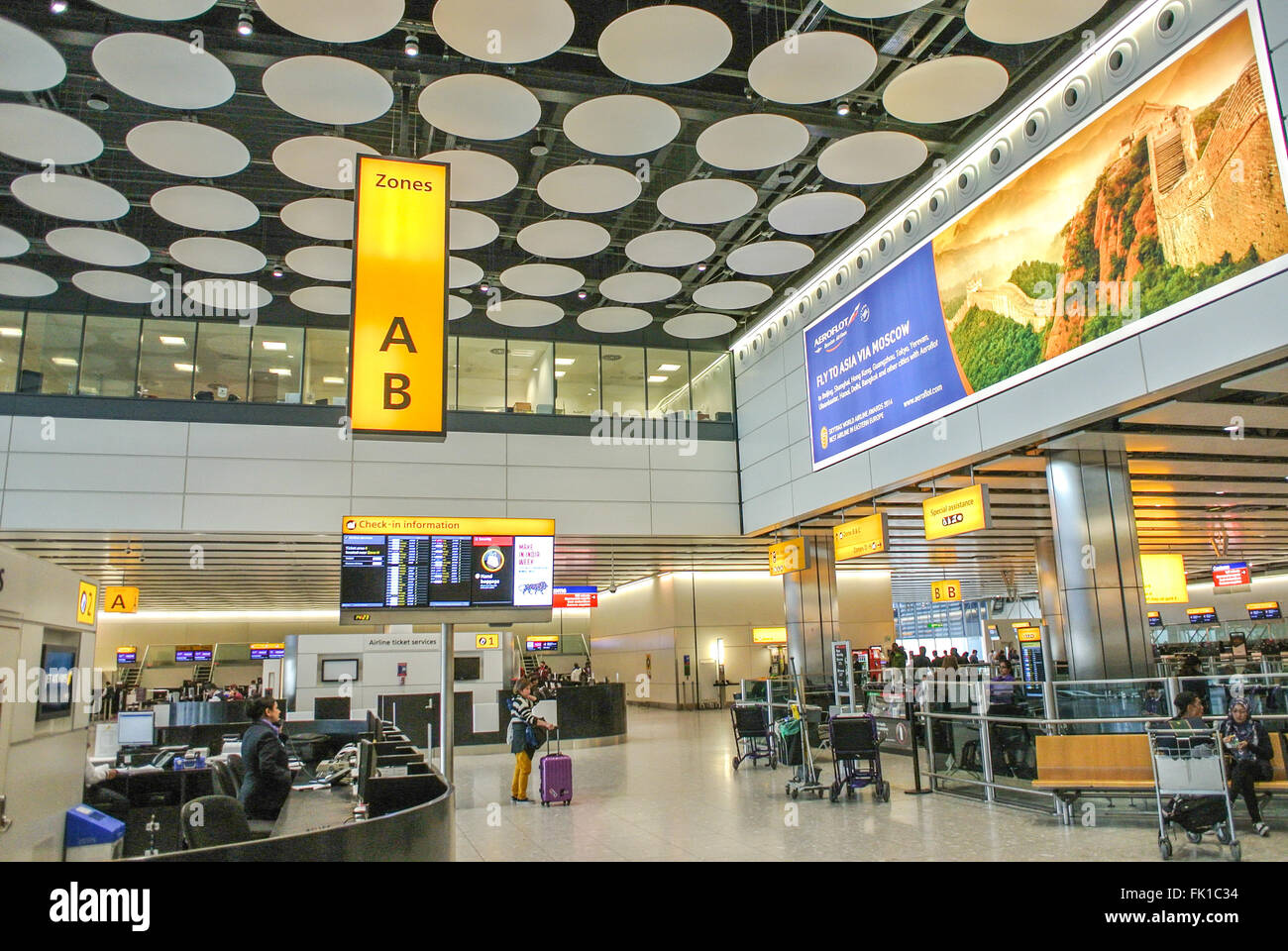 Heathrow Arrivals High Resolution Stock Photography and Images Alamy