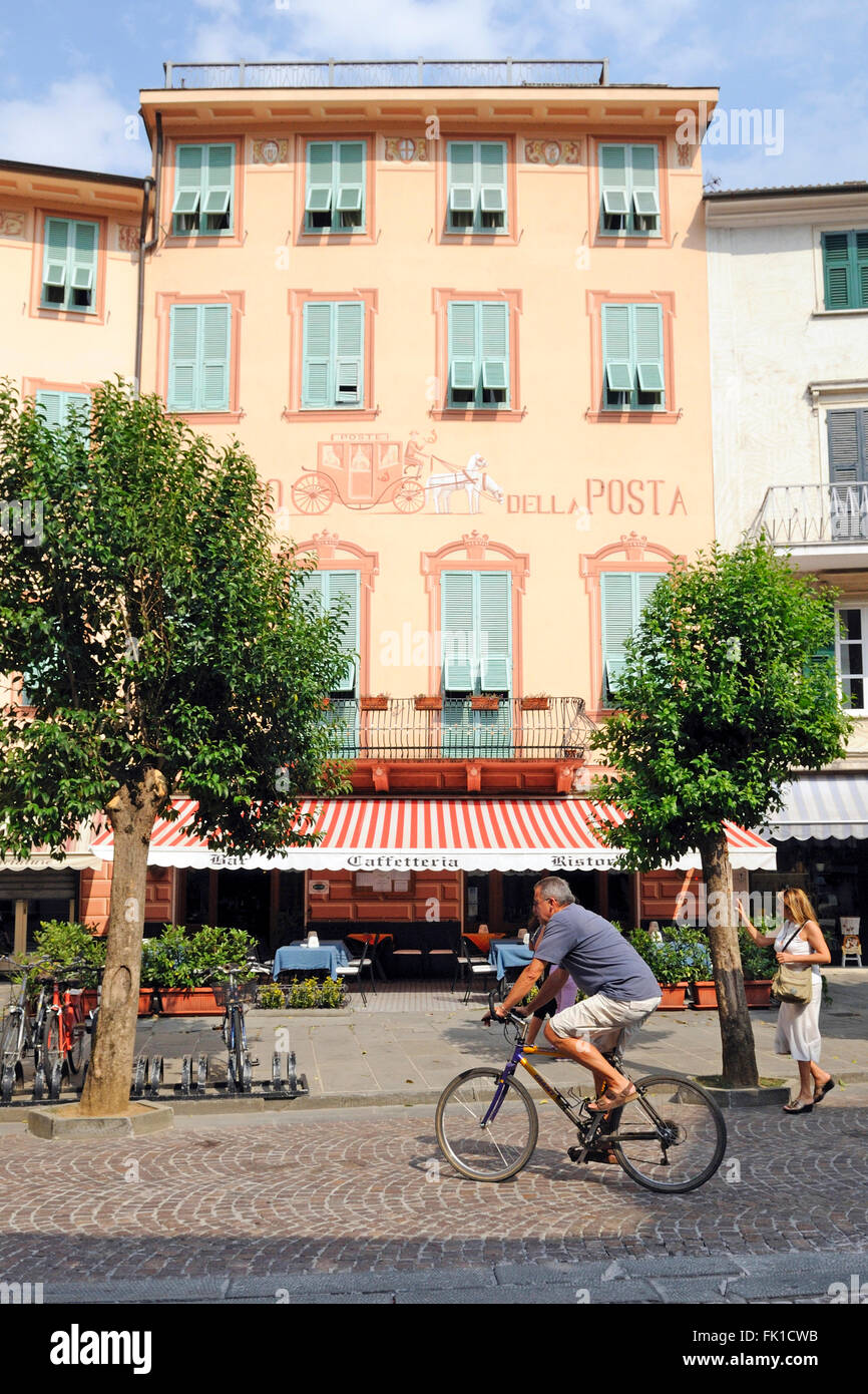 Albergo della Posta hotel, Vittorio Emanuele square, Varese Ligure, Ligury, Italy Stock Photo