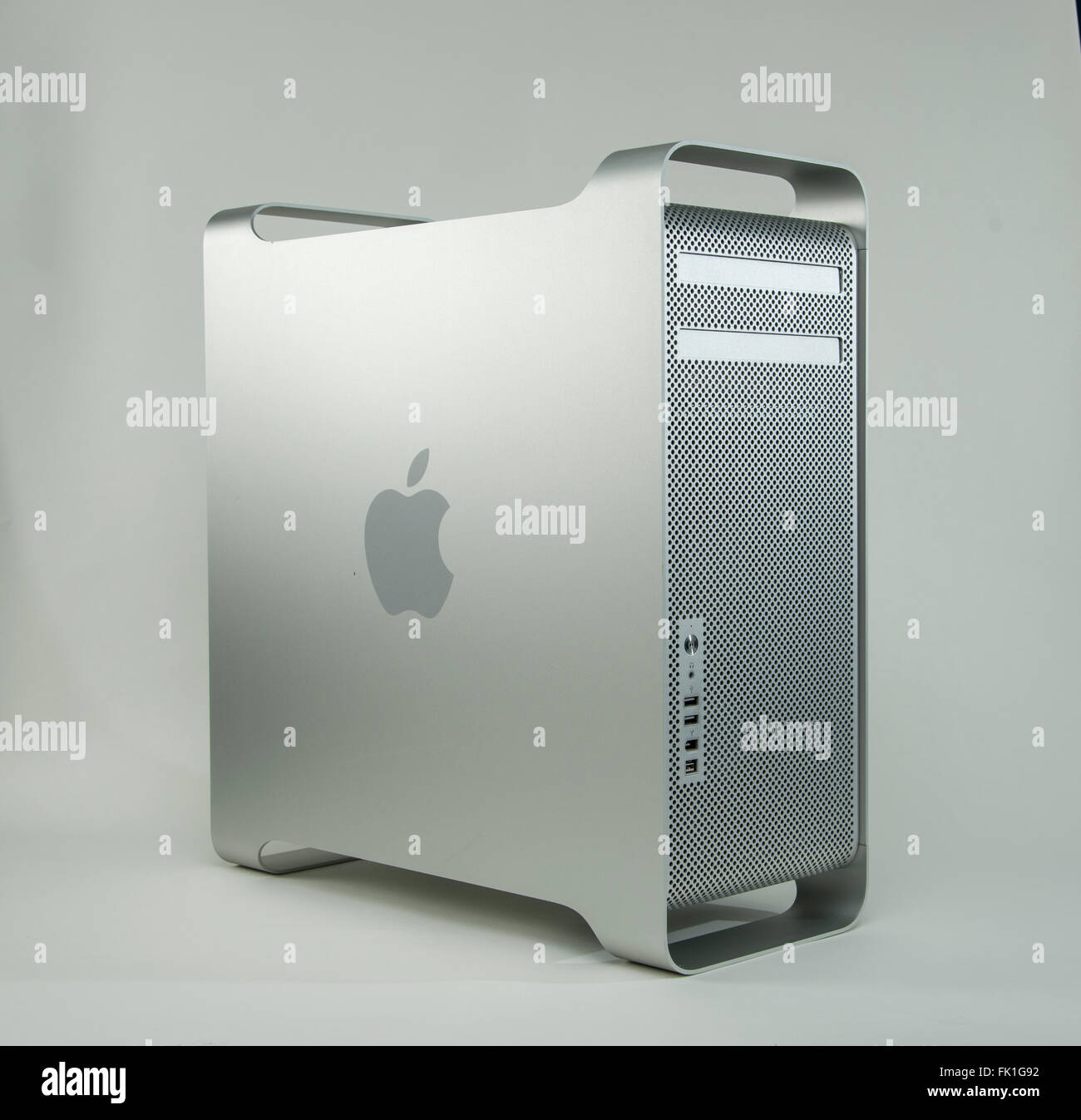 Mac pro hi-res stock photography and images - Alamy