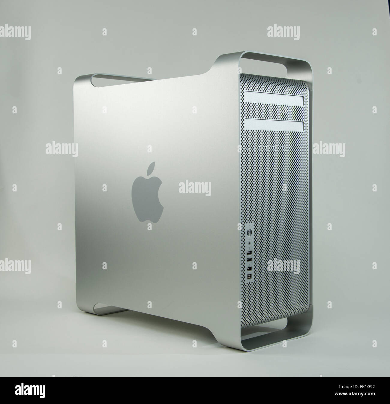 2007 mac pro tower 2007 mac pro tower
