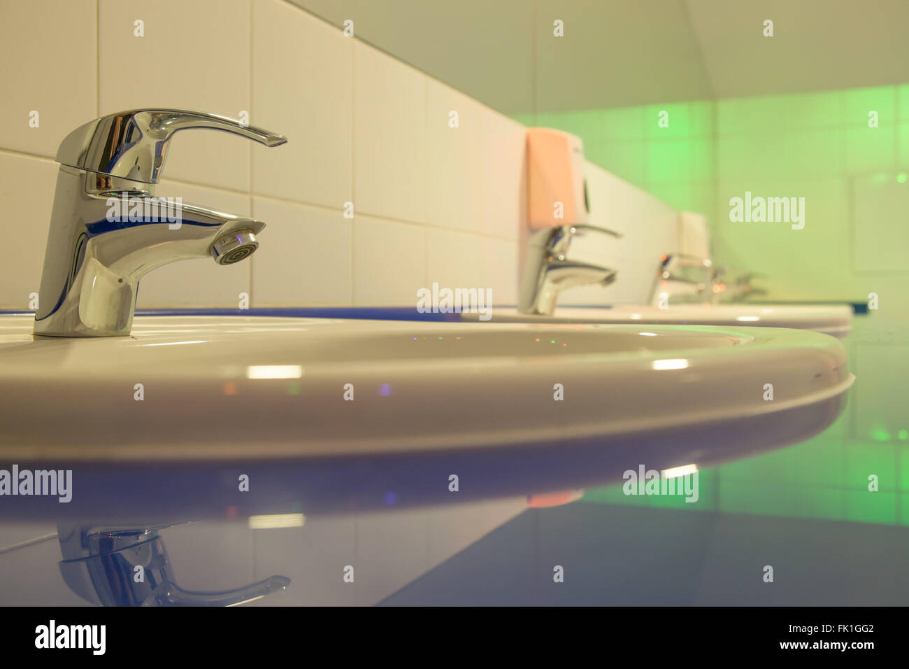 Wash basin in the toilet Stock Photo - Alamy