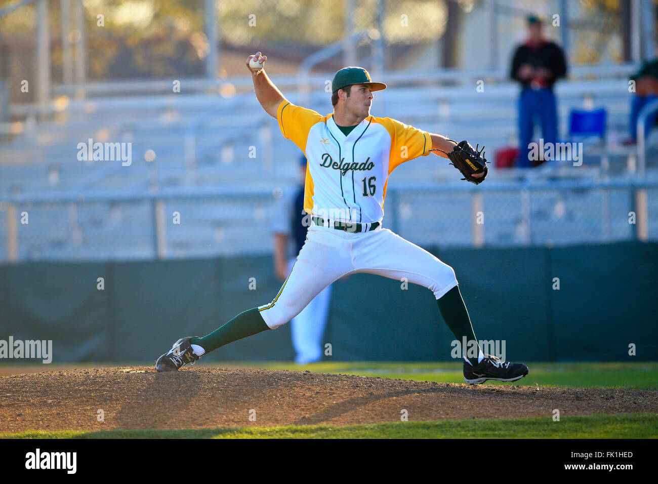 March 04, 2016: Delgado pitcher Laine Fontenot #16 pitching from the mound during the NJCAA game between Delgado and Southwest Mississippi on March 4,2016 at Kirsch Rooney Stadium in New Orleans, Louisiana. Steve Dalmado/CSM Stock Photo