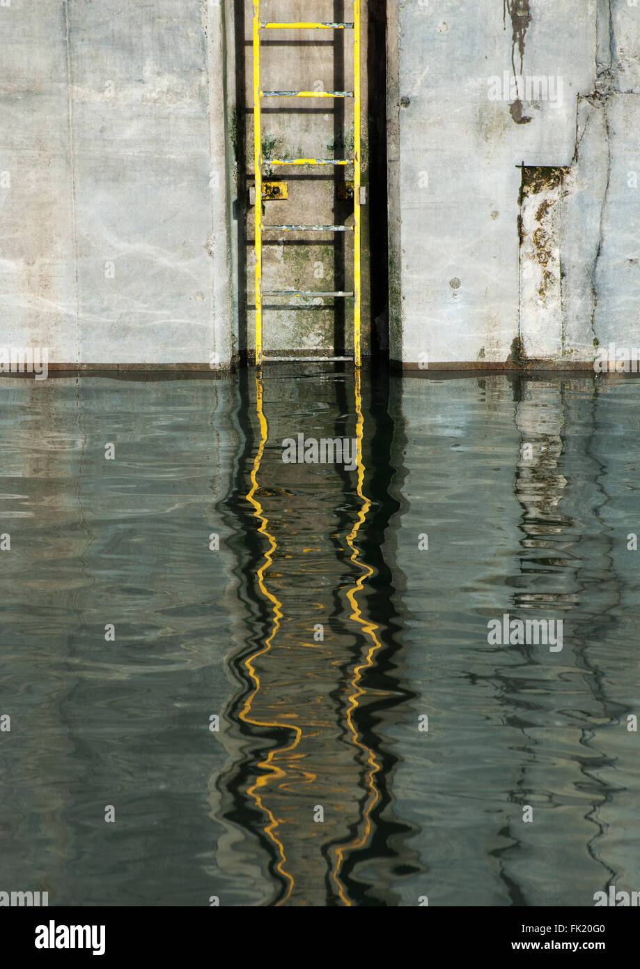 Harbour Ladder High Resolution Stock Photography and Images Alamy