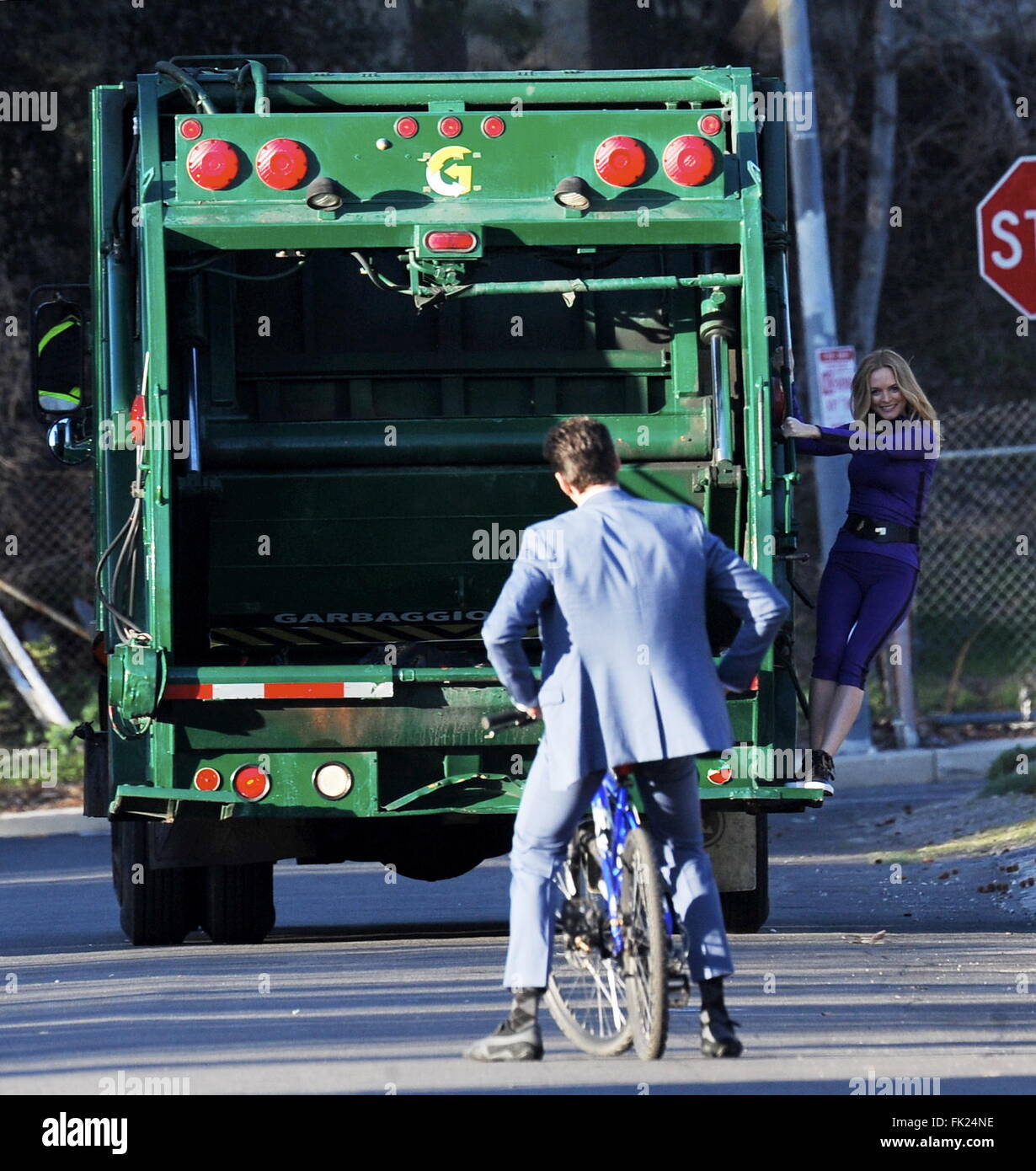 ride on garbage truck