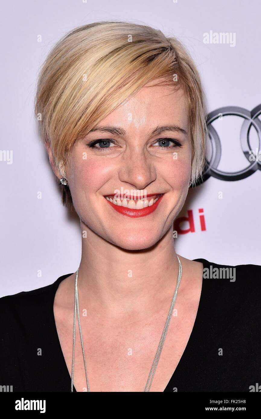 New York, NY, USA. 5th Mar, 2016. Suzy Jane Hunt at arrivals for THE AMERICANS Season 4 Premiere on FX, NYU Skirball Center for the Performing Arts, New York, NY March 5, 2016. Credit:  Steven Ferdman/Everett Collection/Alamy Live News Stock Photo