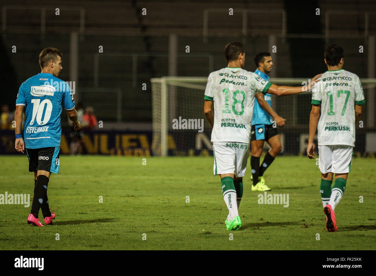 Cordoba, Argentina. 5th March, 2016. Maximiliano Fornari, Midfield player de Club Atletico Sarmiento and partner sad during a match between Belgrano and Sarmiento as part of the sixth round of Primera Division. in Mario Kempes Stadium on March 05, 2014 in Cordoba, Argentina. Stock Photo