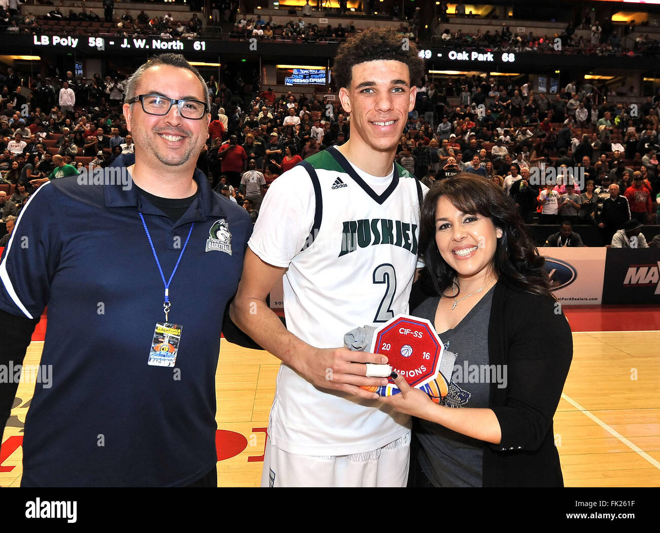 Anaheim, CA. 5th Mar, 2016. Chino Hills guard Lonzo Ball #2 poses with the  championship patch and school administrators after winning the CIF-SS Open  division Final Boys Prep Basketball game between Chino