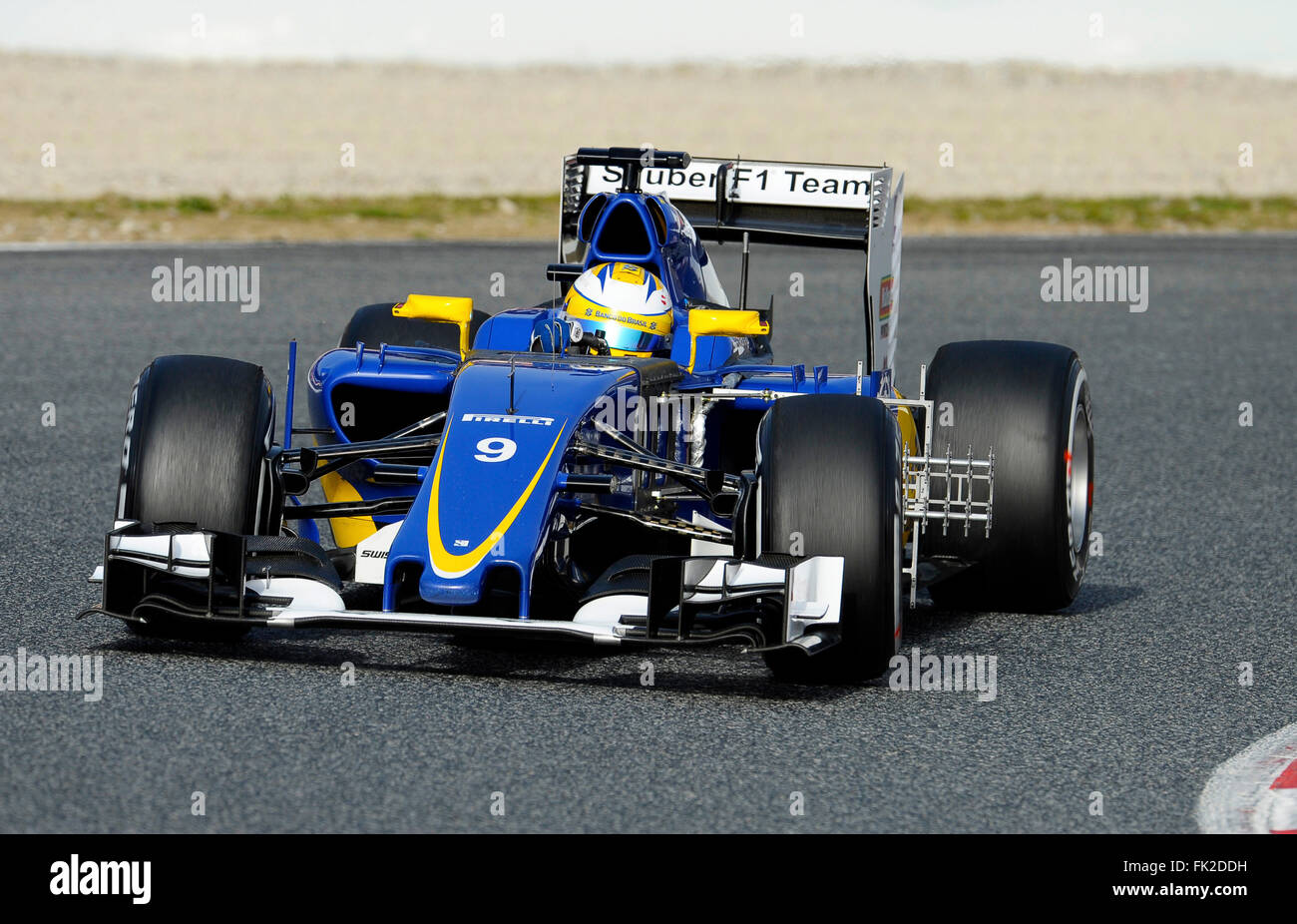 Marcus Ericsson (SWE), Sauber with grid to test airflow during Formula One testing days on the Circuit de Barcelona-Catalunya, Spain from February 22nd to 25th 2016 Stock Photo