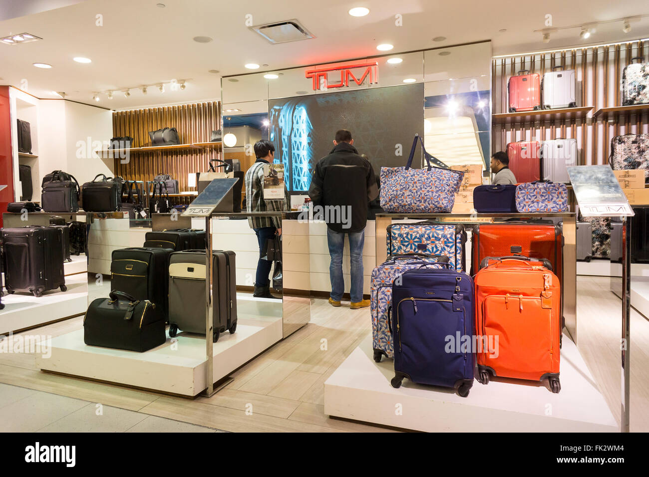 Samsonite Suitcase Luggage High Resolution Stock Photography and Images -  Alamy