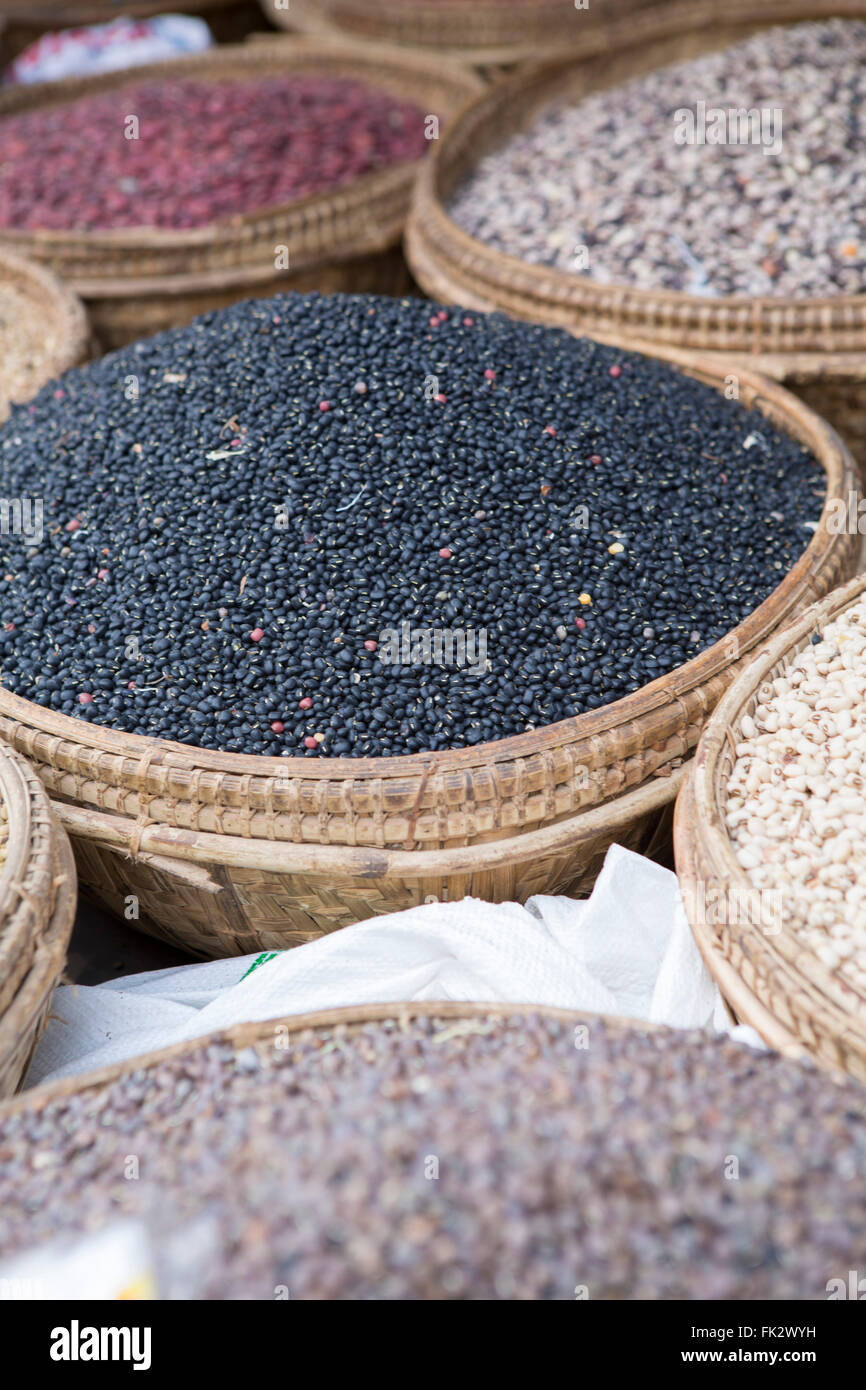Asia, Southeast Asia, Myanmar, Monywa, pulses for sale in a market Stock Photo