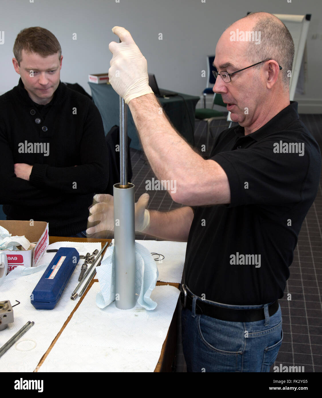 Engineer training hi-res stock photography and images - Alamy
