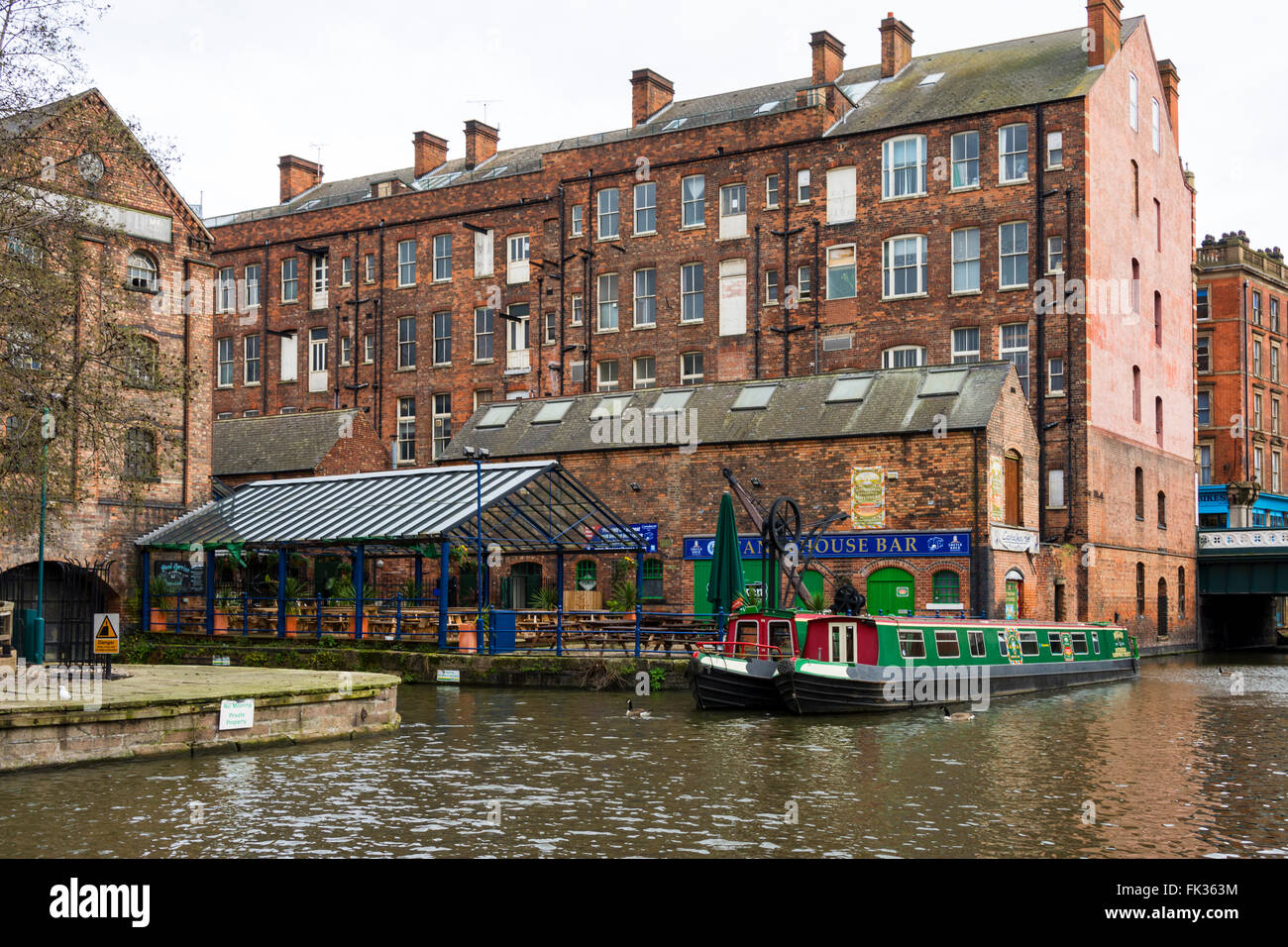 The Canalhouse bar across the Nottingham Canal, Nottingham, England, UK Stock Photo