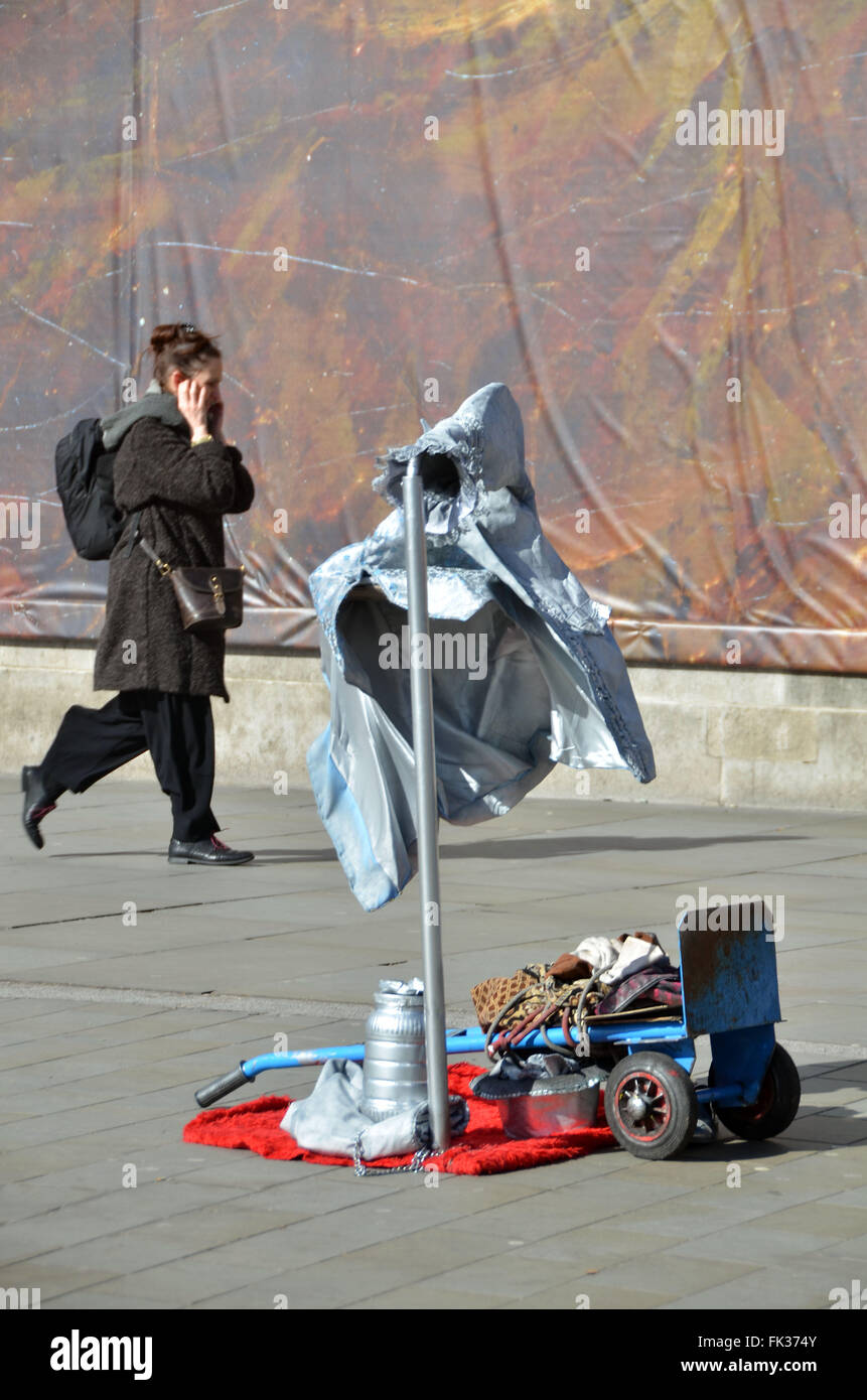 Float props hires stock photography and images Alamy