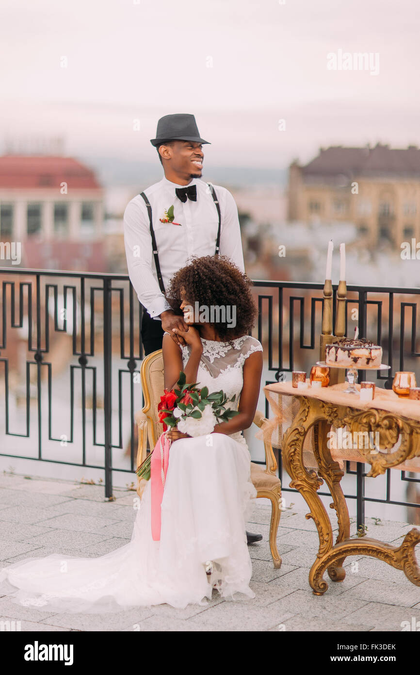 Young couple newlyweds group hi-res stock photography and images - Alamy