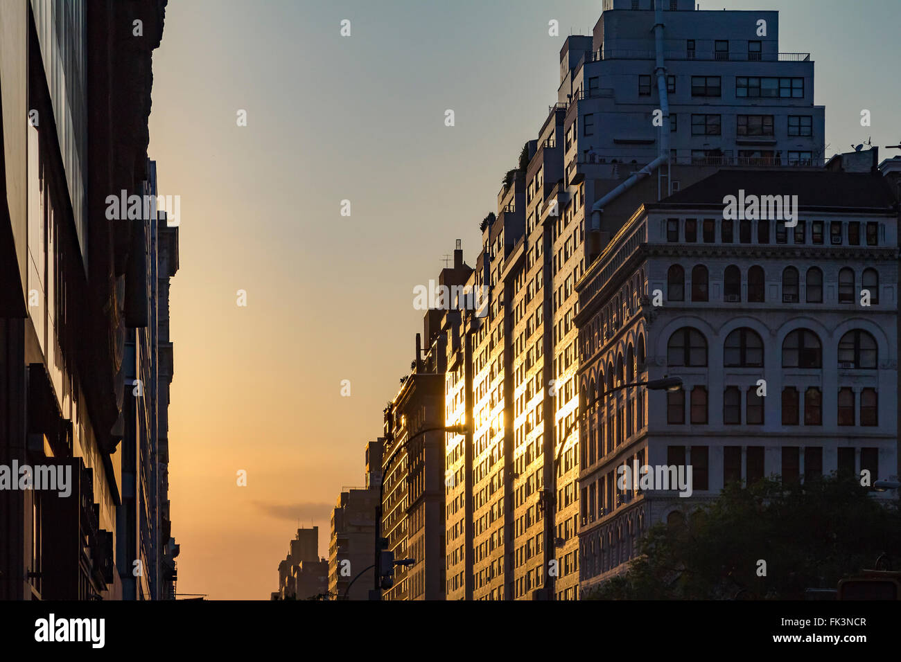 New york city beautiful sunset hires stock photography and images Alamy