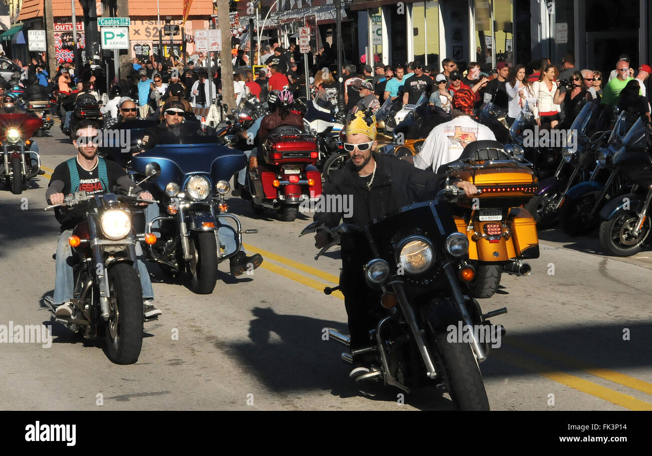 Daytona Beach, Florida, USA. 06th Mar, 2016. Motorcyclists ride down Main Street in Daytona Beach, Florida for the 75th Annual Bike Week gathering. The 10-day event, which features motorcycle racing, concerts, street festivals, and wet t-shirt contests, draws as many as 500,000 motorcycle enthusiasts from around the world, and is one of the largest gatherings of its kind in the United States. Credit:  Paul Hennessy/Alamy Live News Stock Photo